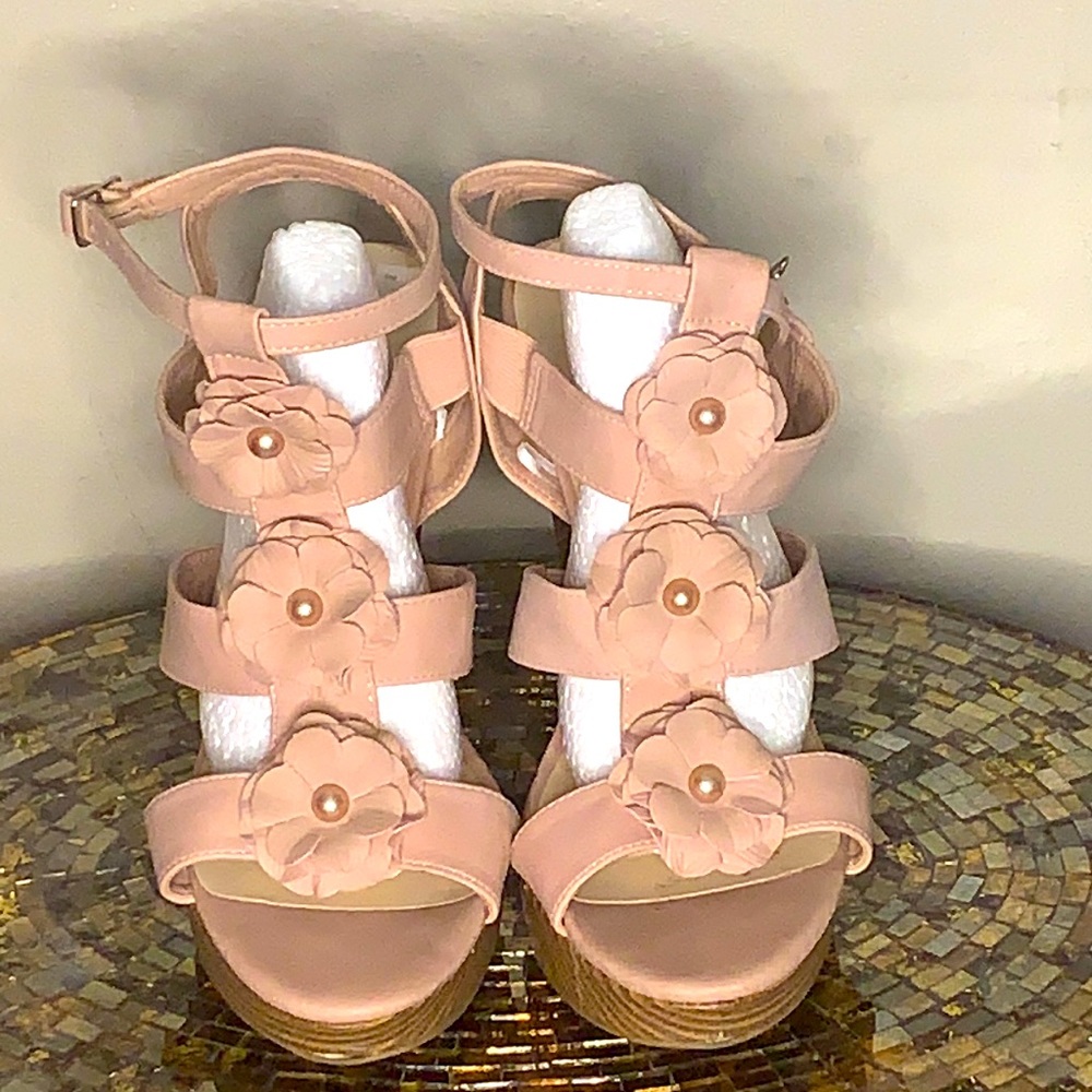 Jasmin Wedged Sandal 11M